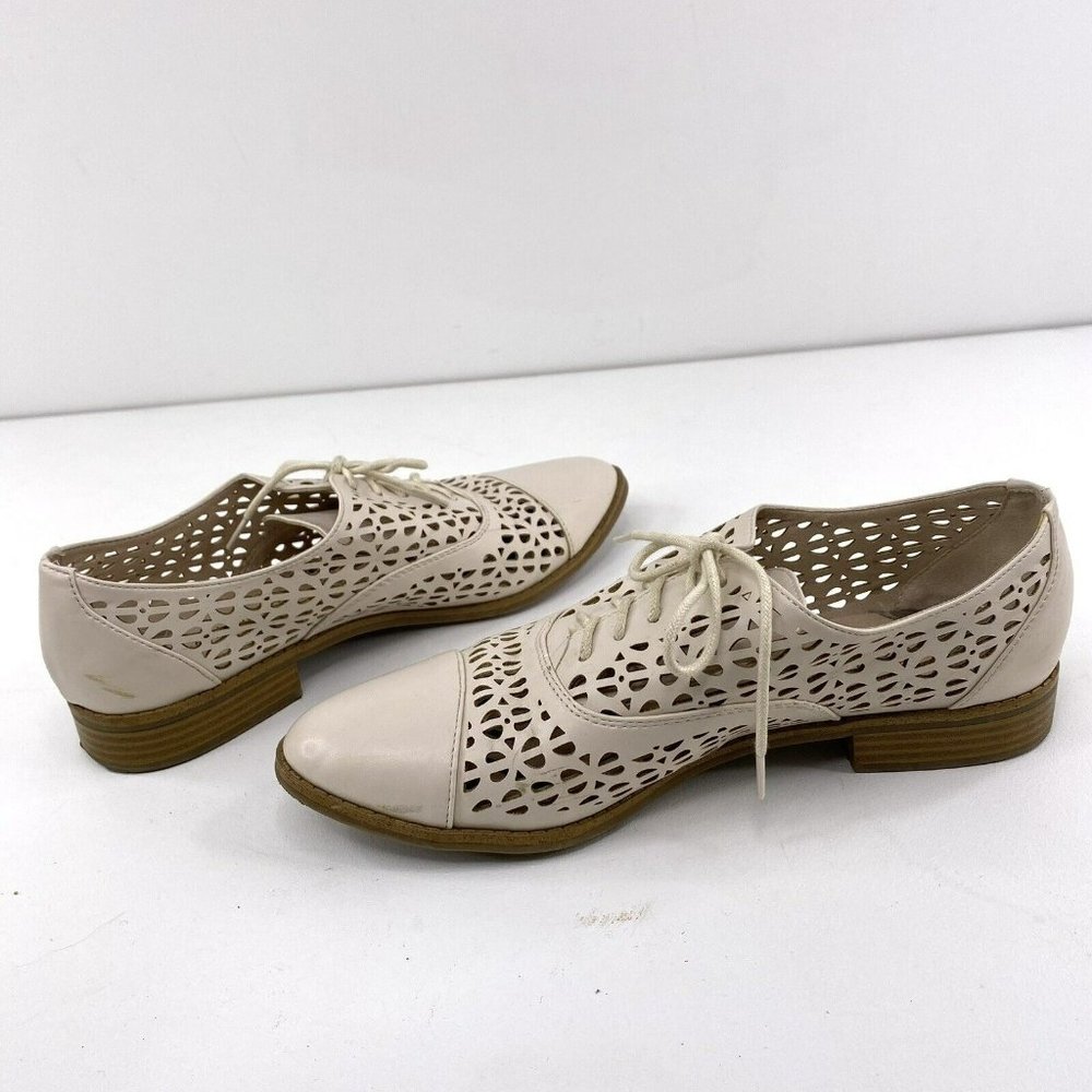 Sam & Libby Beige Laser-Cut Oxford Flats - Picture 6 of 8